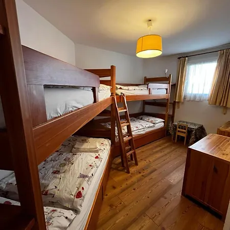 Chesa Saura Apartman Ponte